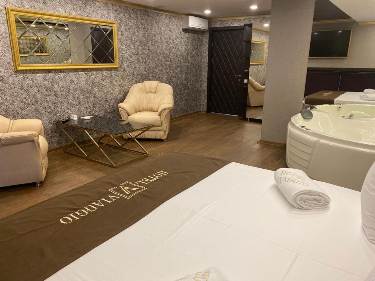 Vg Hotel Ереван Экстерьер фото