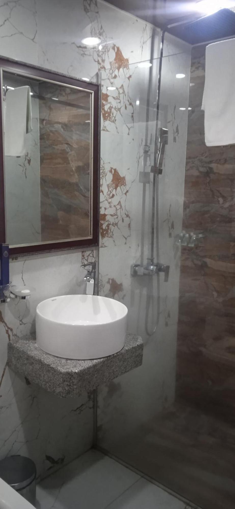 Vg Hotel Ереван Экстерьер фото