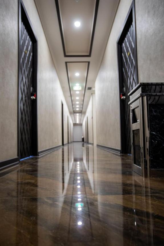 Vg Hotel Ереван Экстерьер фото