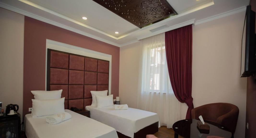 Vg Hotel Ереван Экстерьер фото
